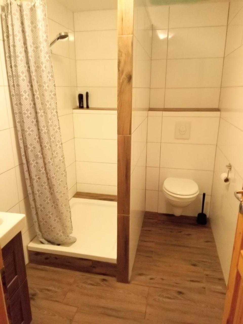 Pension Riedel Wolfsburg Esterno foto